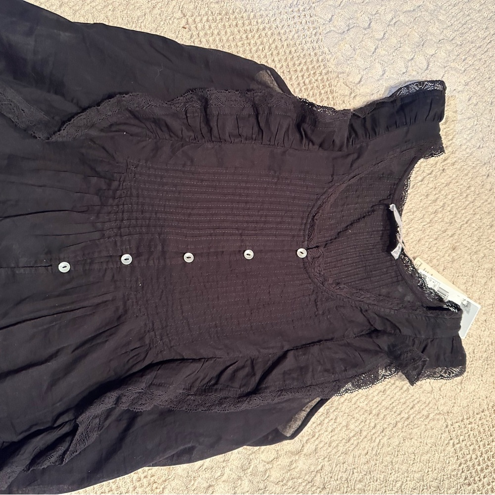 NWT MNG Women's Ruffled Black Blouse - XS - Picture 3 of 3